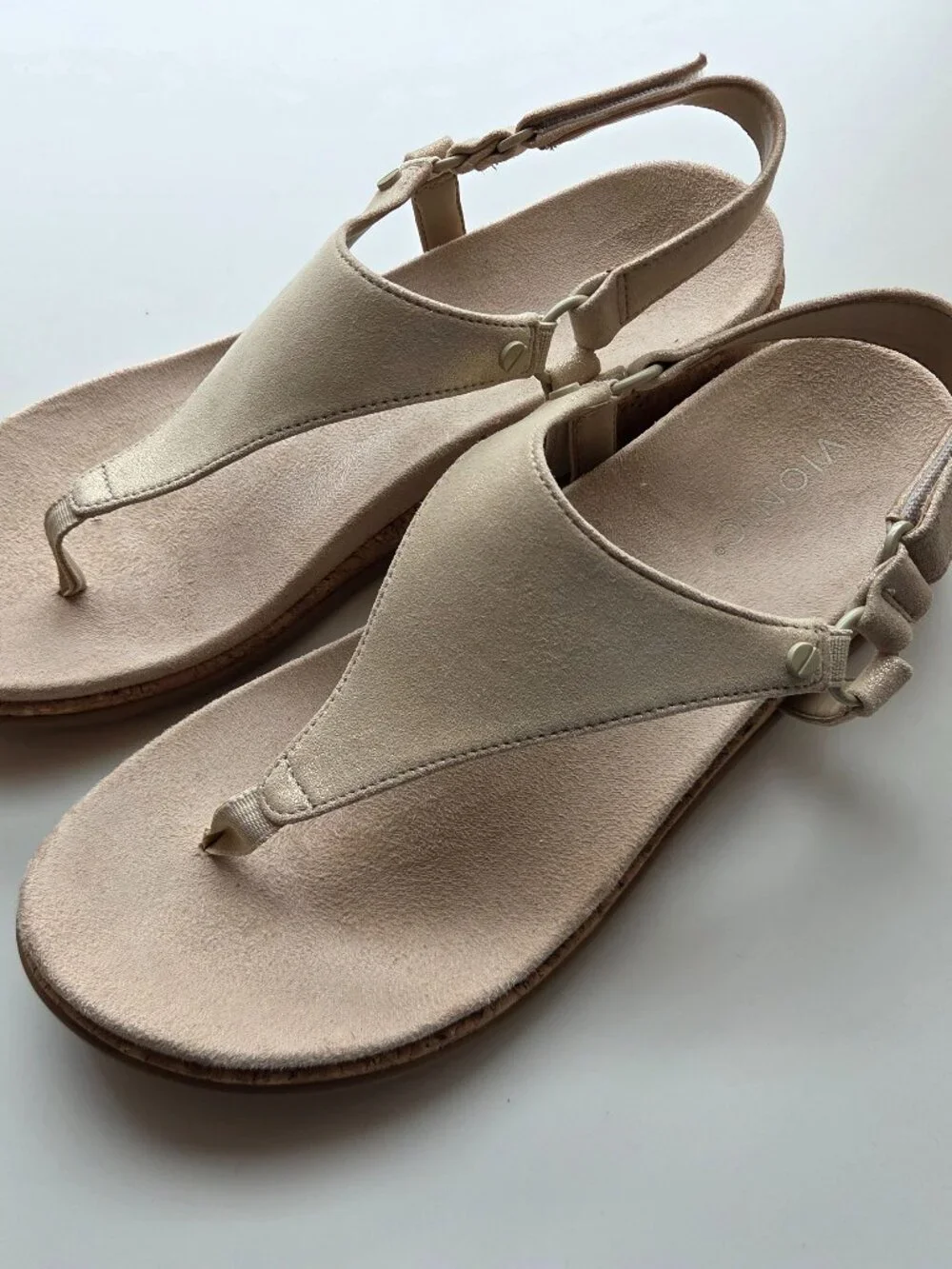 Vionic Kirra II Sandals Size 9 Wide Womens Slingback Comfort Gold Metallic
